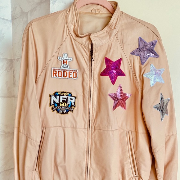 Pink leather jacket - Picture 3 of 6